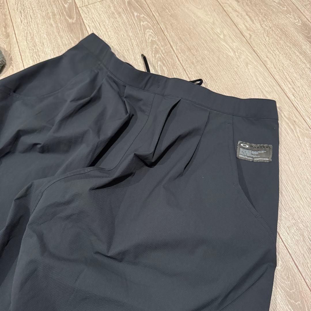 Oakley ナイロンパンツ