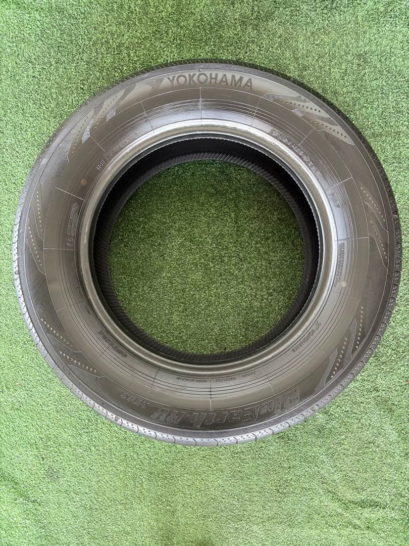 タイヤ・ホイール F158-YOKOHAMA BLUEARTH-RV RVO3 215/65R16