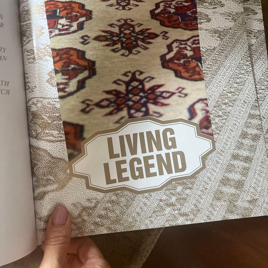 Living legend Turkmen carpet トルコカーペット