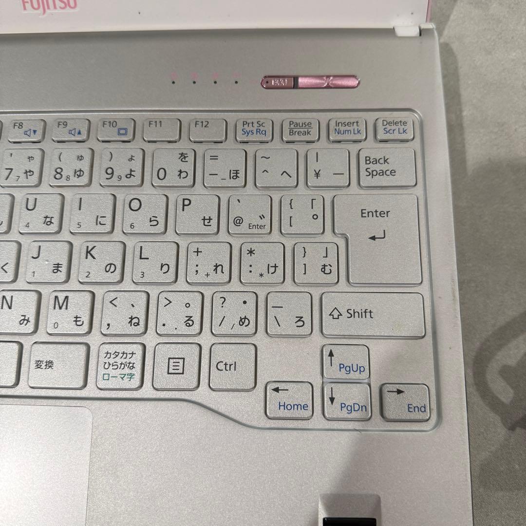 富士通 LIFEBOOK SH75/B1 FMVS75BSPG ノートPC