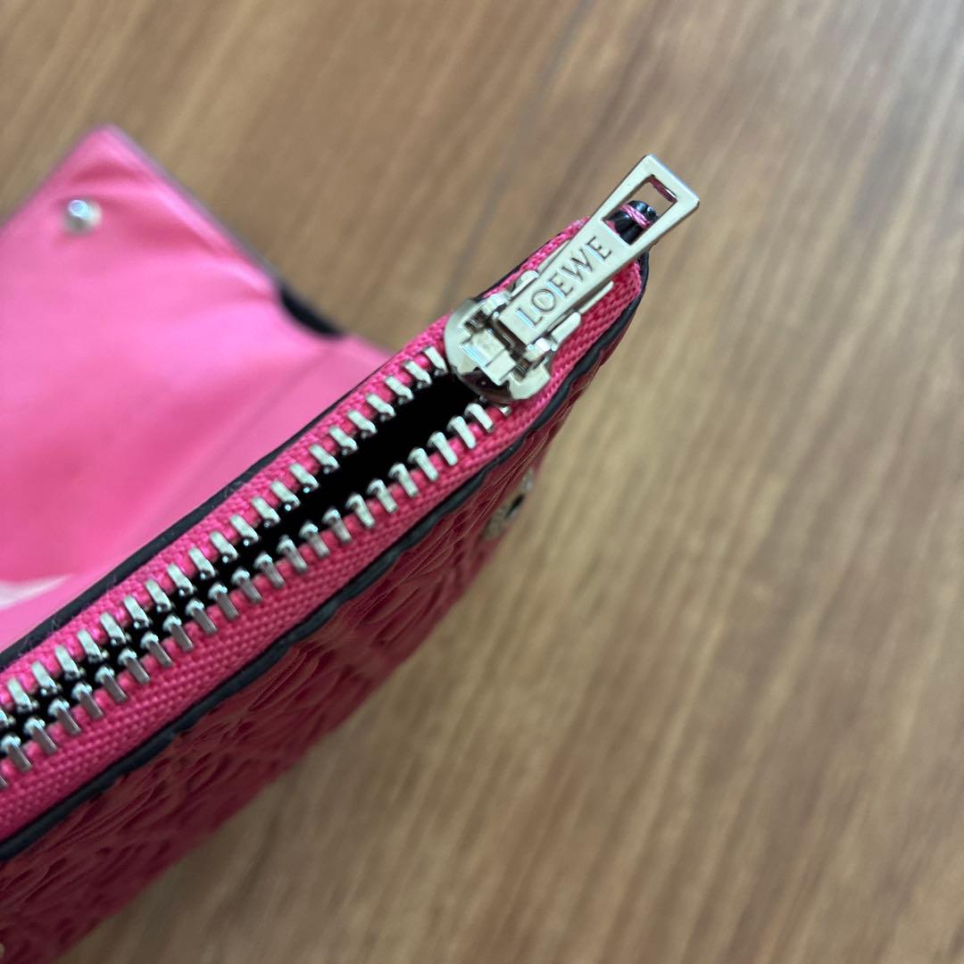 LOEWE レザー 三つ折り財布 ピンク