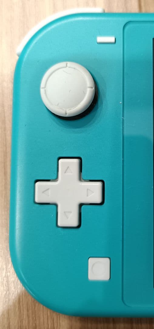 【人気色ターコイズ】Nintendo Switch Lite（純正充電器付き）