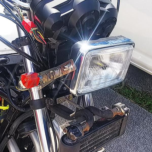 角型 ヘッドライト 角目 クリア LED H4バルブ付き