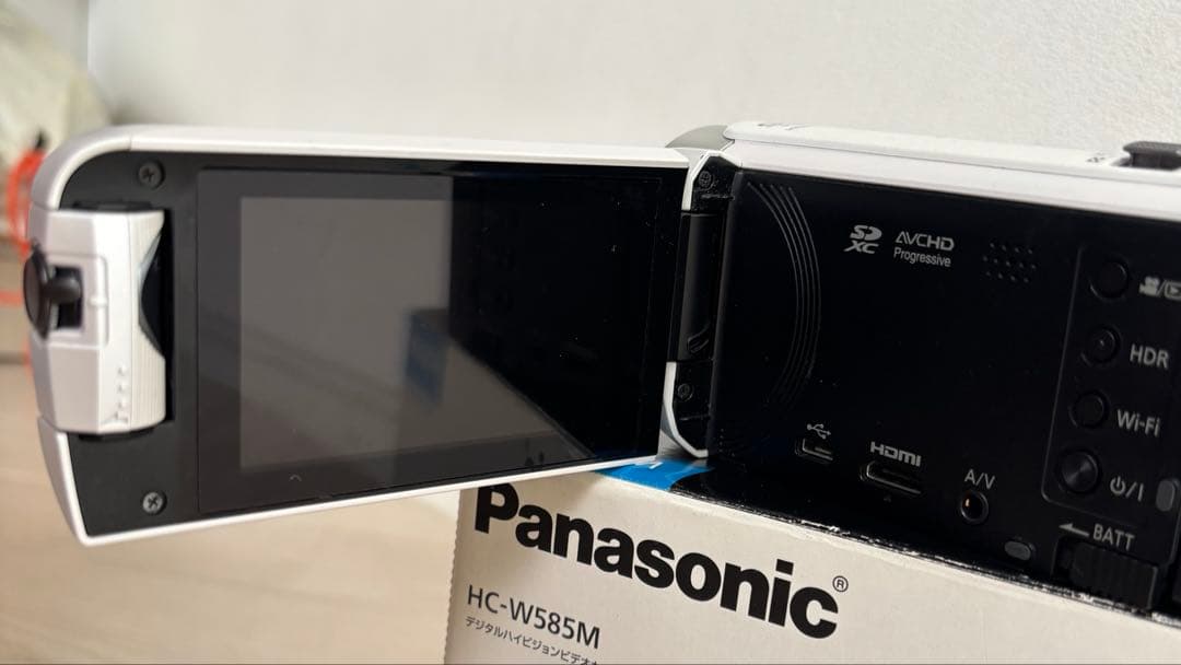 ジャンク Panasonic HC-W585M ビデオカメラ 本体