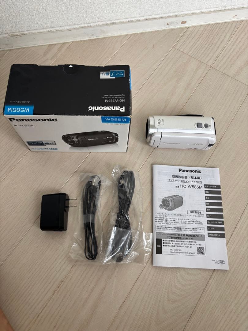 ジャンク Panasonic HC-W585M ビデオカメラ 本体