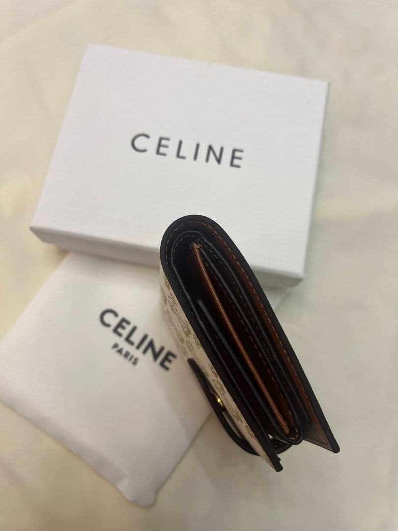 CELINE 精美ショートウォレット