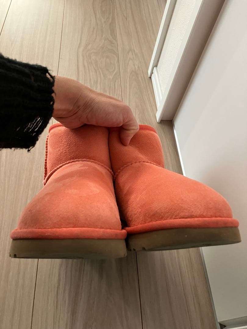 値下げ▼UGG オレンジ ショートブーツ　24cm
