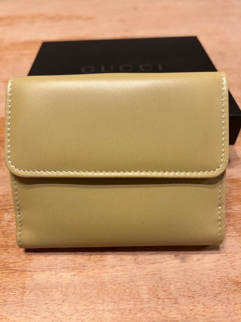 GUCCI サイフ　未使用
