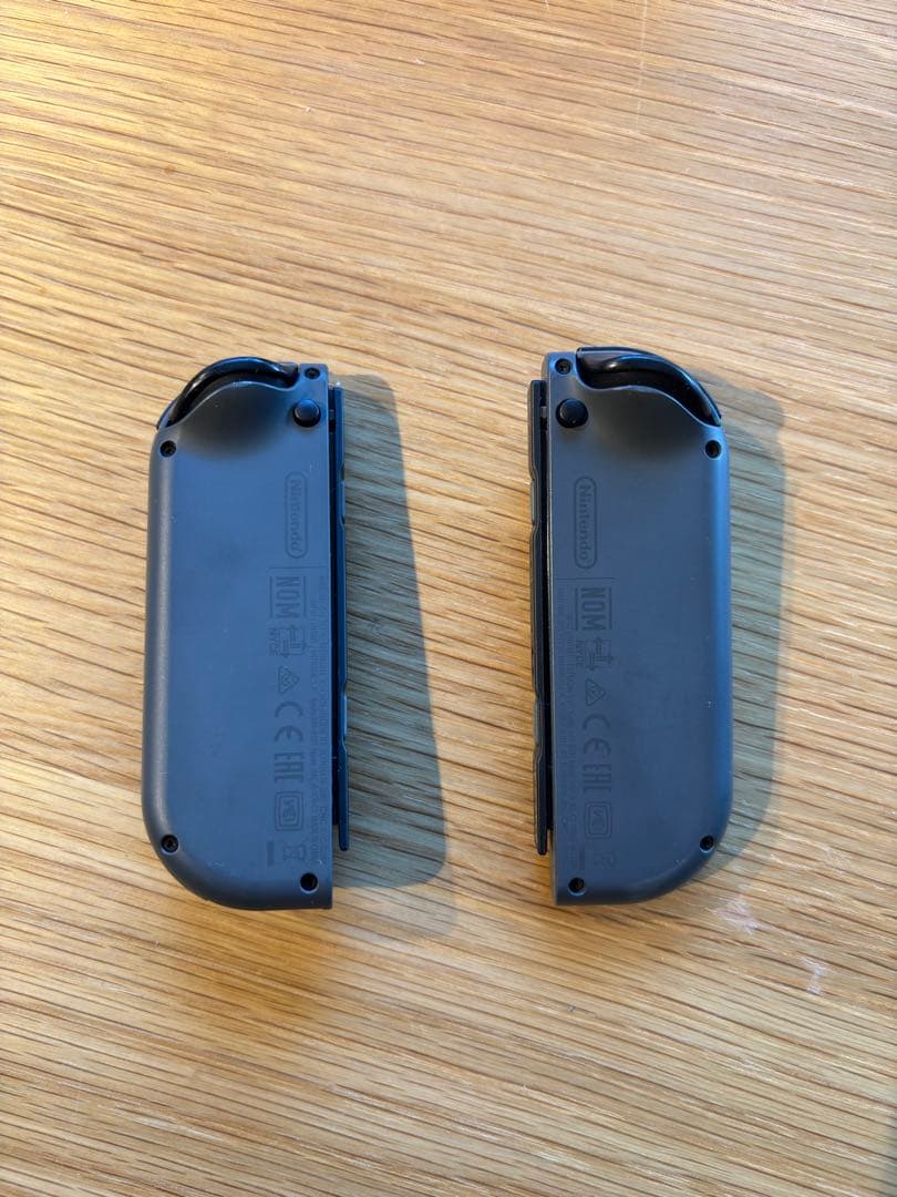Nintendo switch ブラック 付属品完備　箱無し　動作確認済
