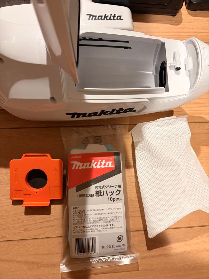 Makita(マキタ)CL107FDSHW＆車内シートノズル(A-67022)