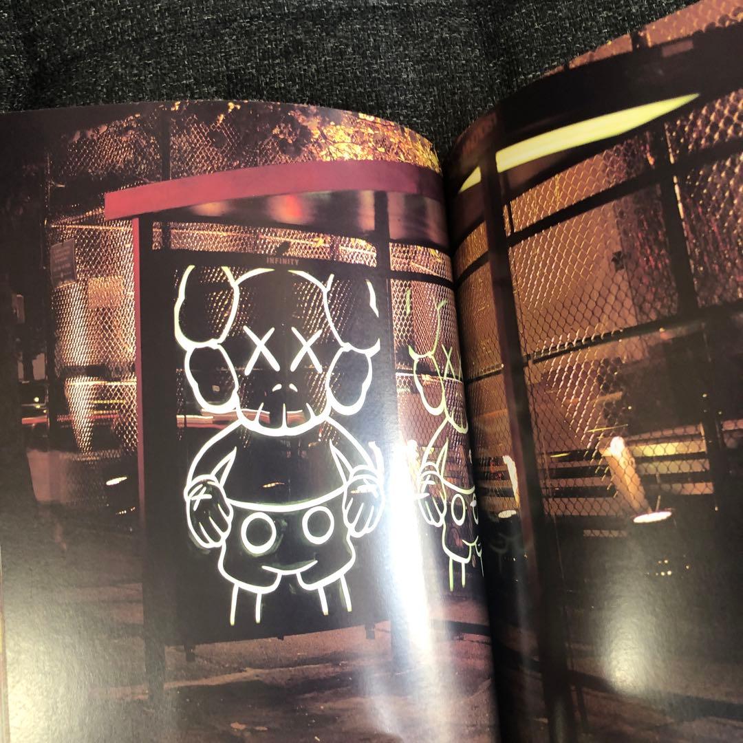 洋書 KAWS ONE