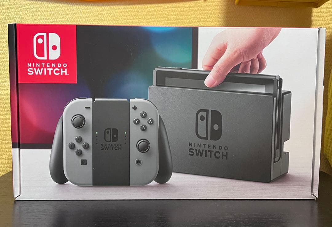 Nintendo Switch 本体 ＋Proコントローラー　画面フィルム付き