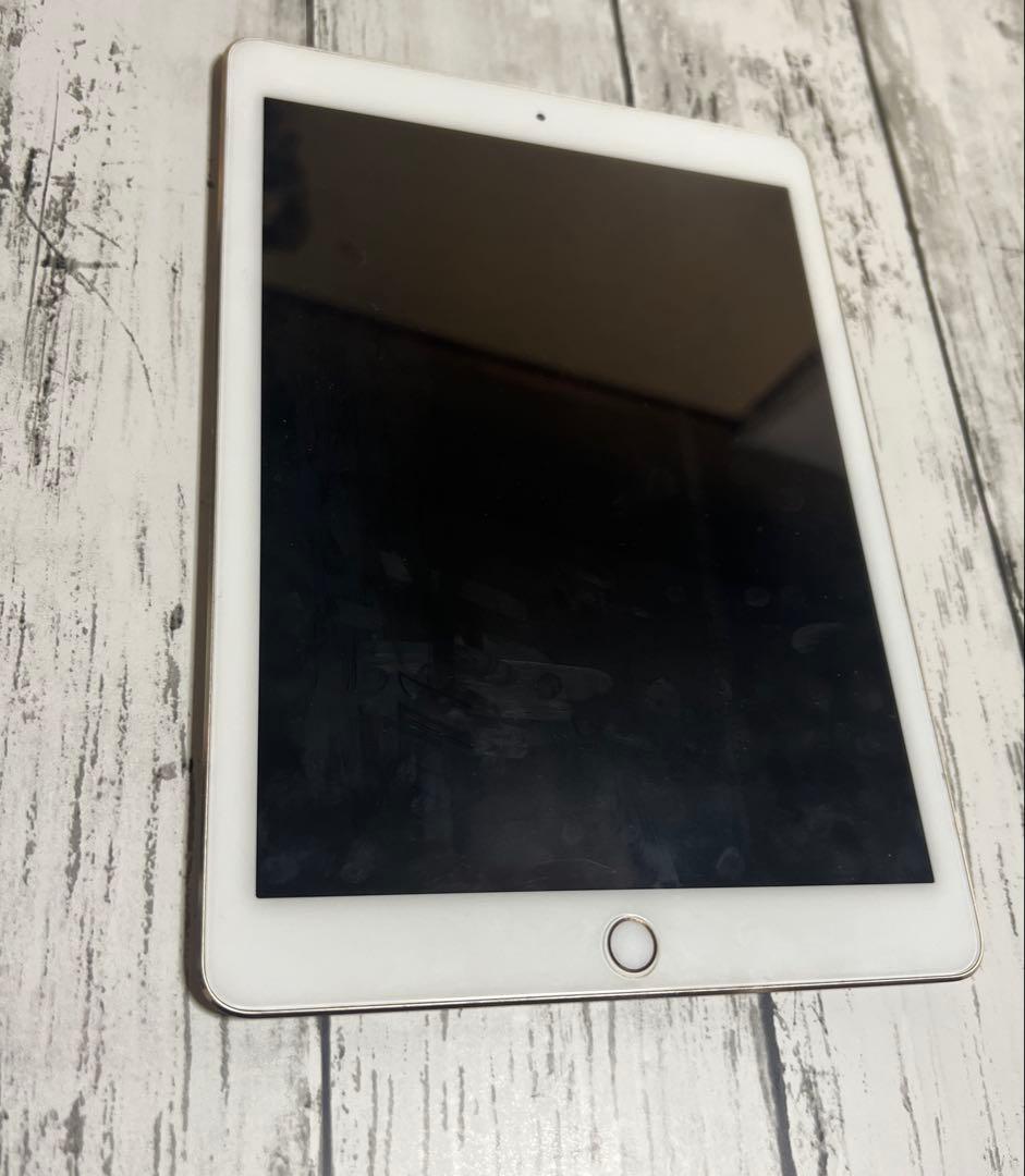 iPad Pro 9.7インチ　32GB ゴールド　本体のみ