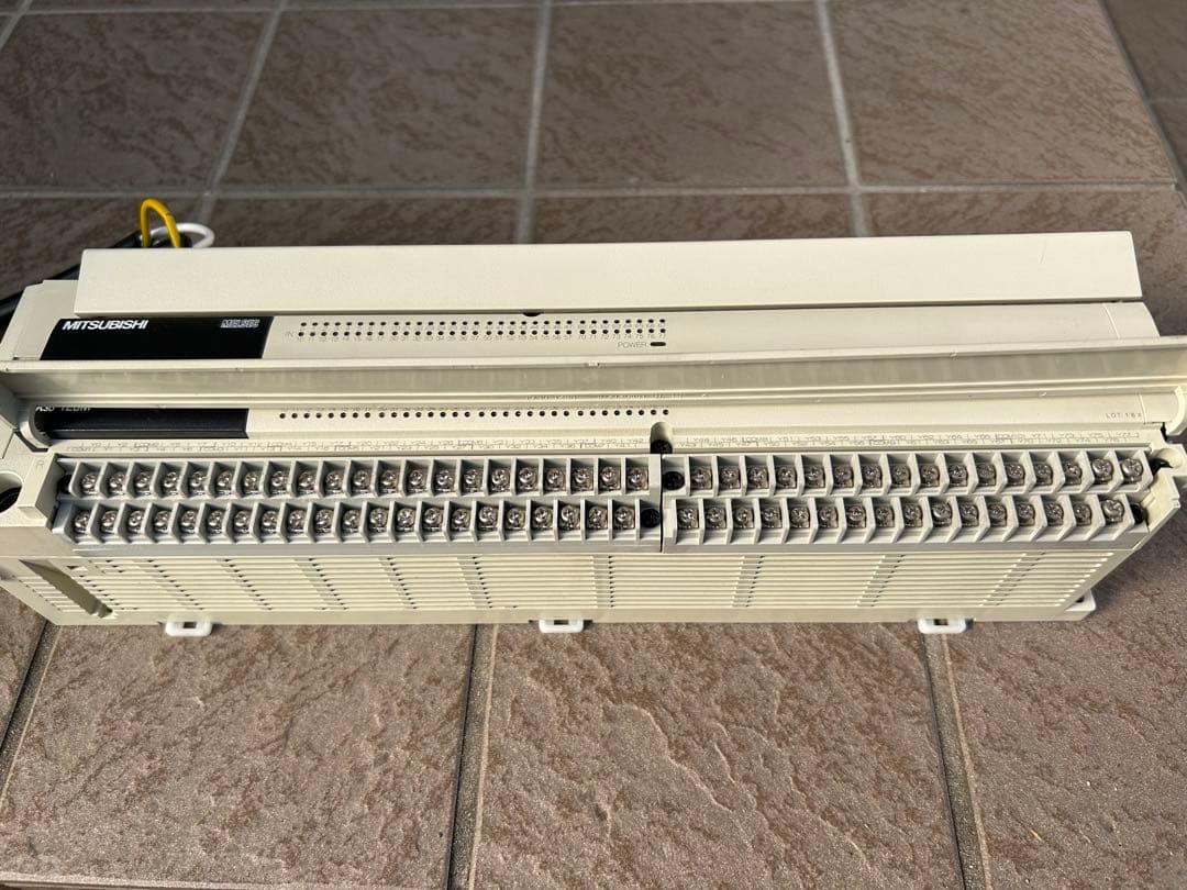 三菱 PLC FX3U-128M MELSEC 通電確認 RUN点灯シーケンサー