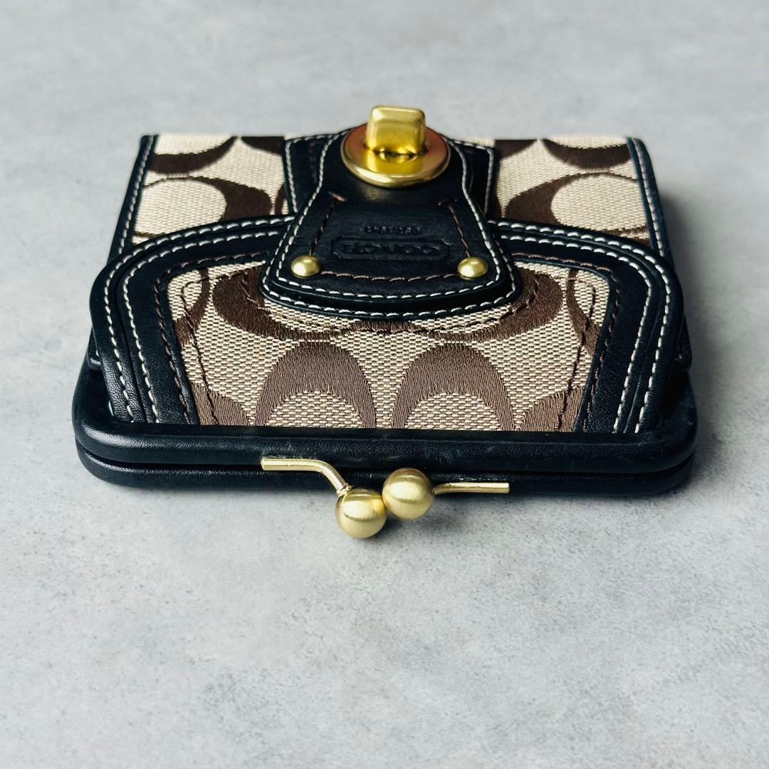 希少✨COACH Signature Legacy Folding wallet