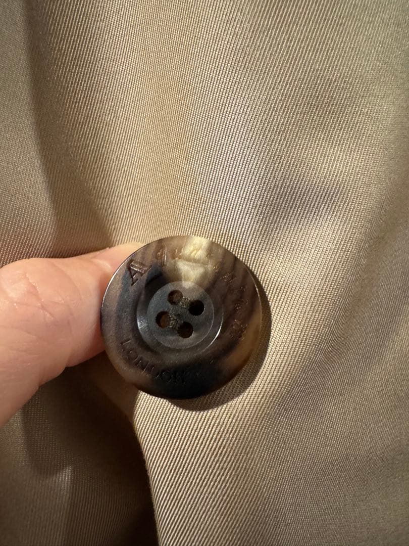 【未使用】アクアスキュータム　トレンチコート　キャメル　サイズ4