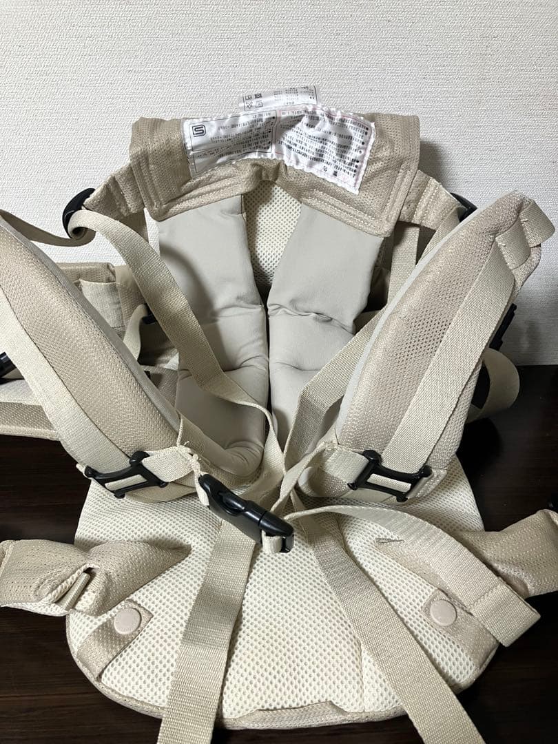 Fit your Life 抱っこ紐 Quattro Air 3.2 ベージュ