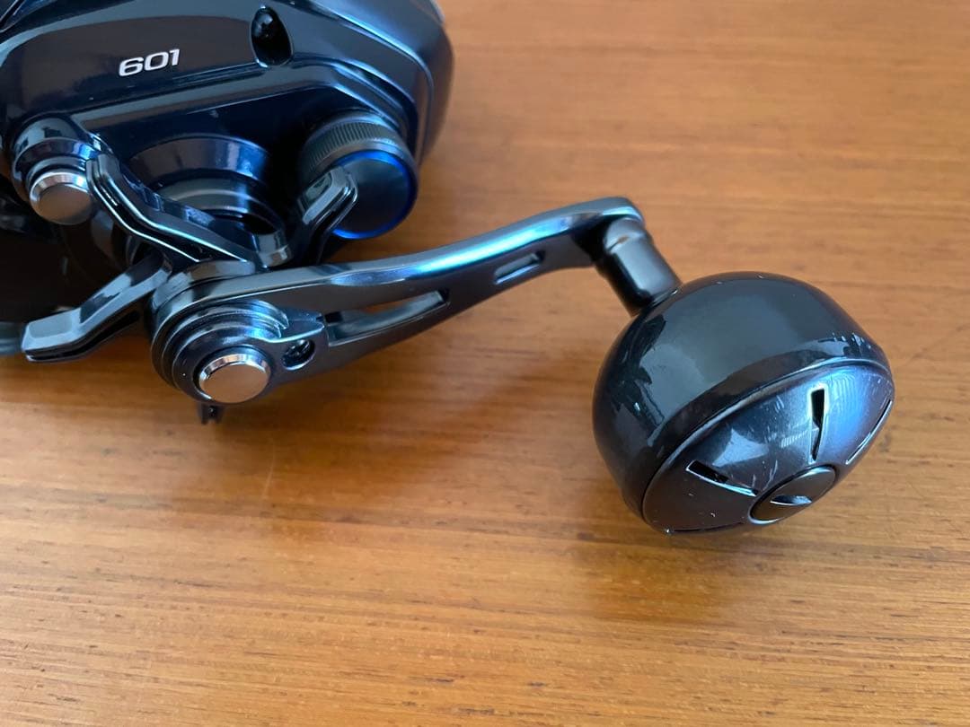 SHIMANO フォースマスター 601 電動リール
