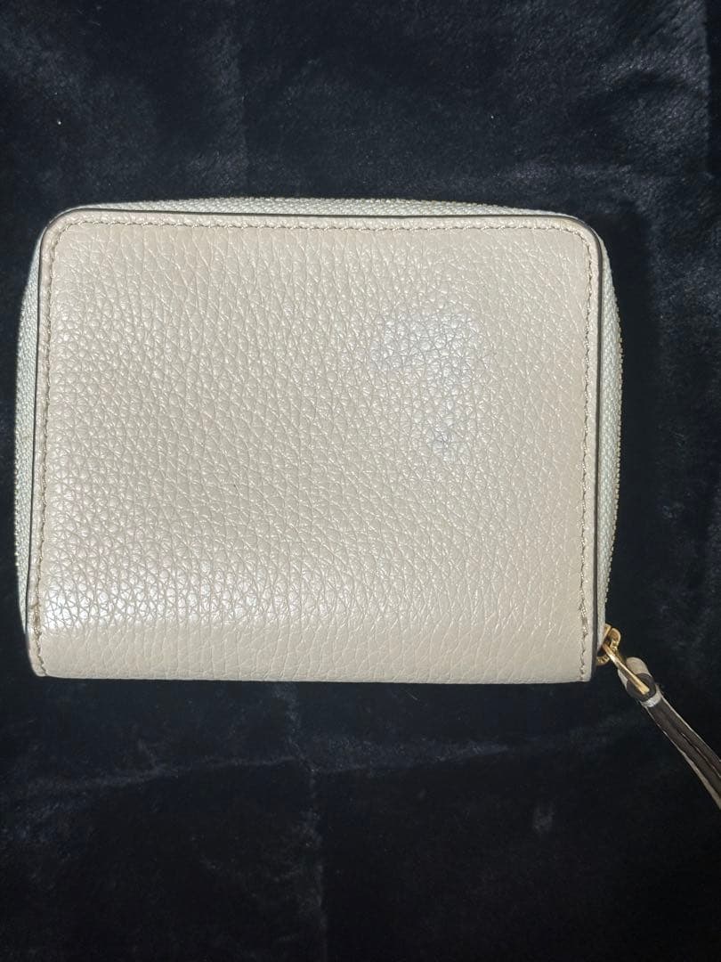 Tory Burch アイボリー 白 二つ折り財布