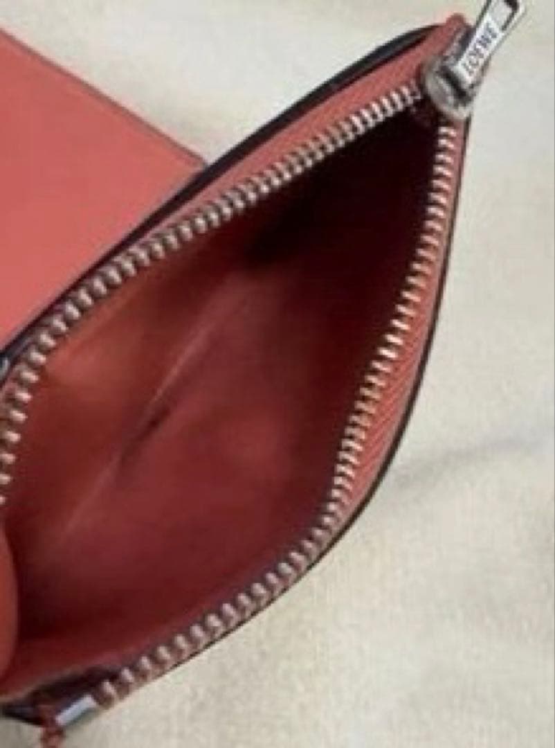 LOEWE 財布 本日限定！