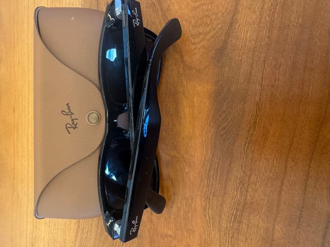 Ray-Ban  スマートグラス Wayfarer ブラック 充電ケース