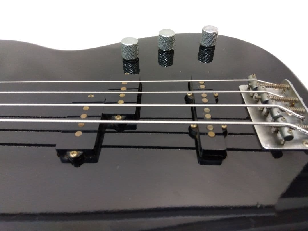 FERNANDES LIMITED EDITION フェルナンデス　エレキベース