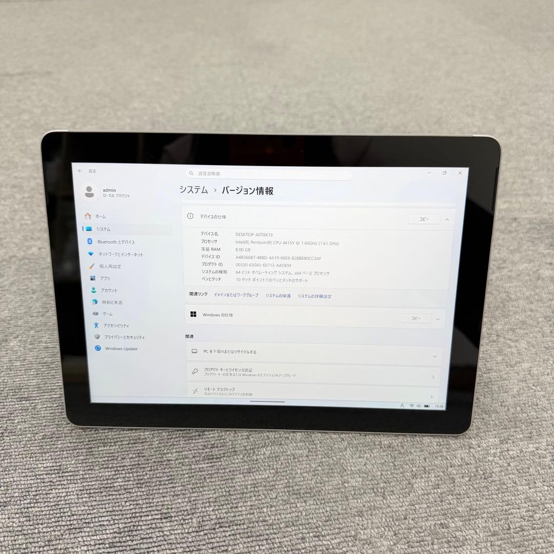 Windowsタブレット本体 Microsoft Surface Go 8GB/128GB
