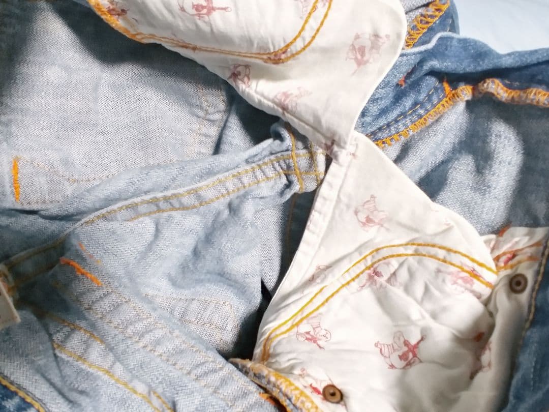 TRUE RELIGION ブーツカットデニム フレアデニム ジーンズ