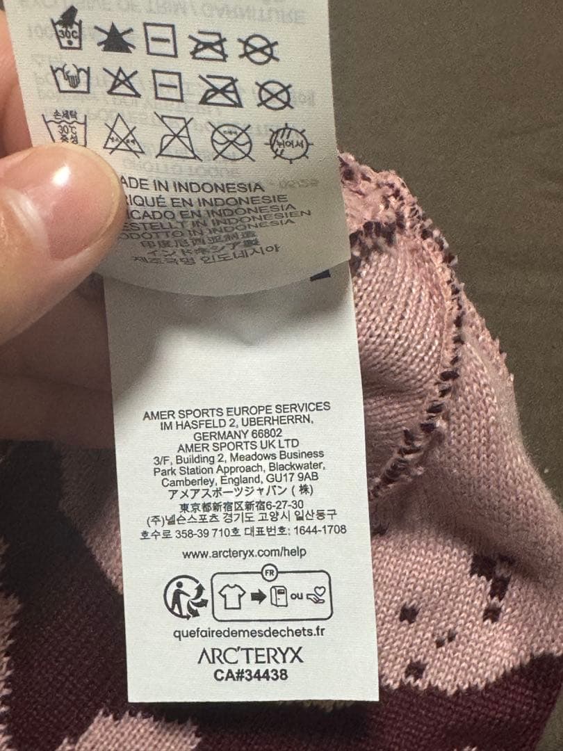 ARC'TERYX beanieバーガンディ/ピンク　レアカラー