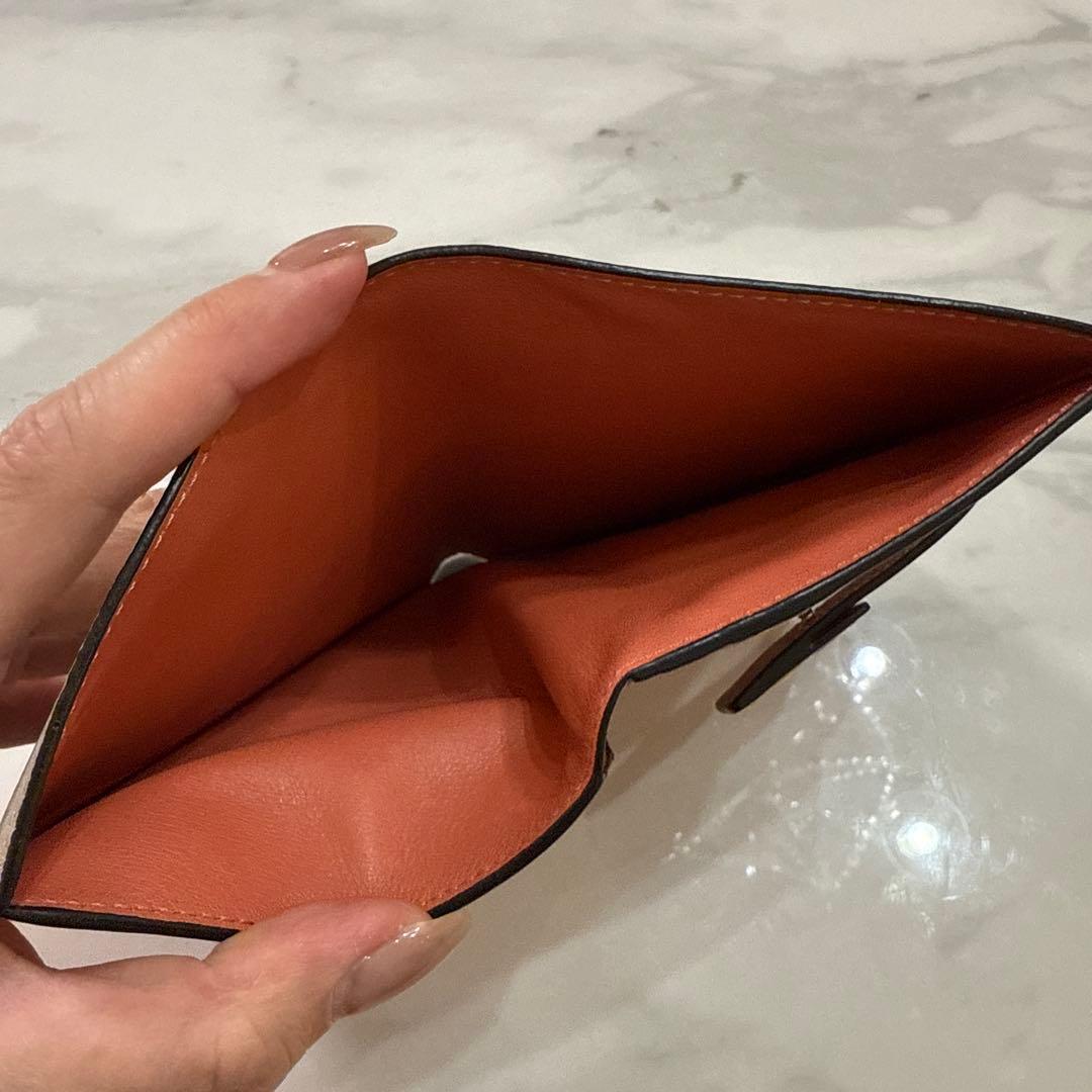 LOEWE 二つ折り財布 ベージュ ピンク
