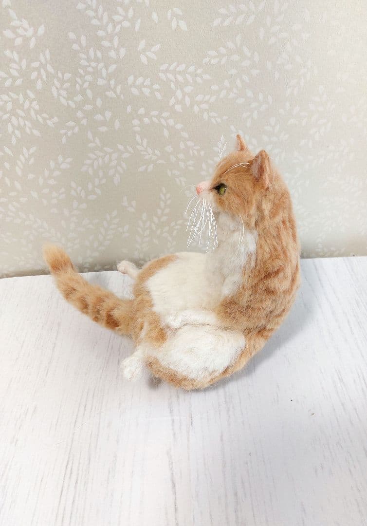 A*I様 羊毛フェルト　猫(茶トラ／白)