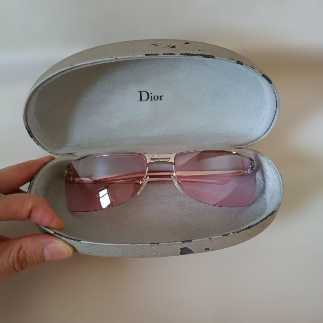 Dior ピンクレンズ サングラス ケース付き