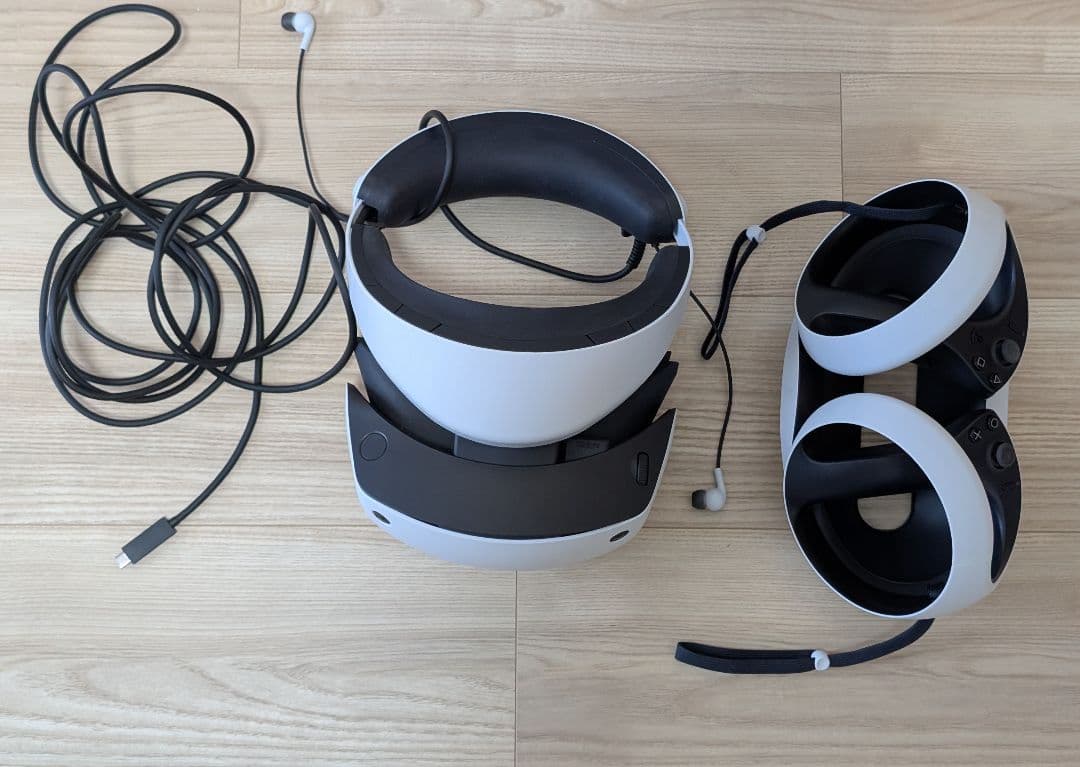 (送料無料)PS5VR2、Senseコントローラー充電スタンド付き
