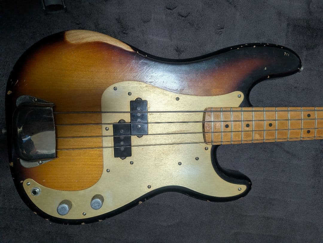 ベース Fender Mexico Road Worn 50's
