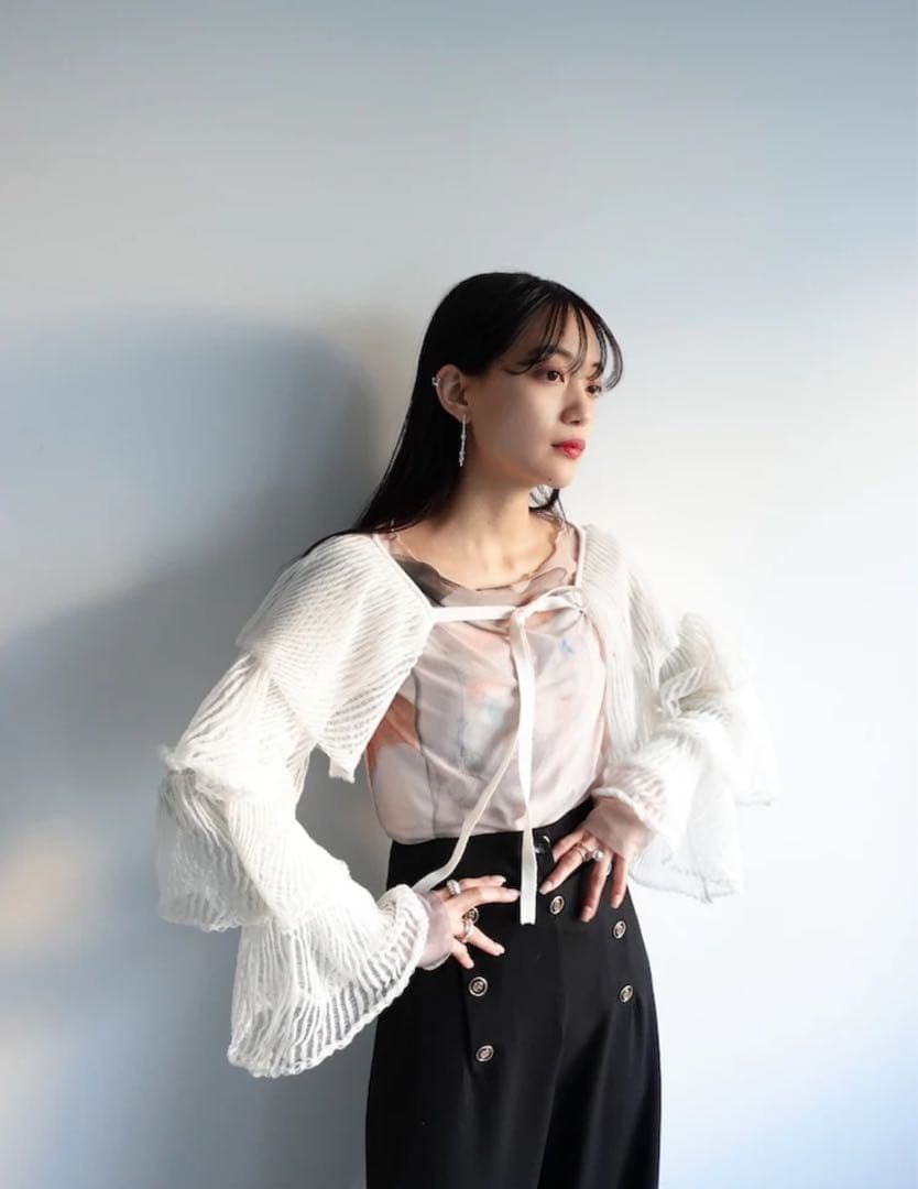 Sahara Tiered Arm Bolero（白・未使用）