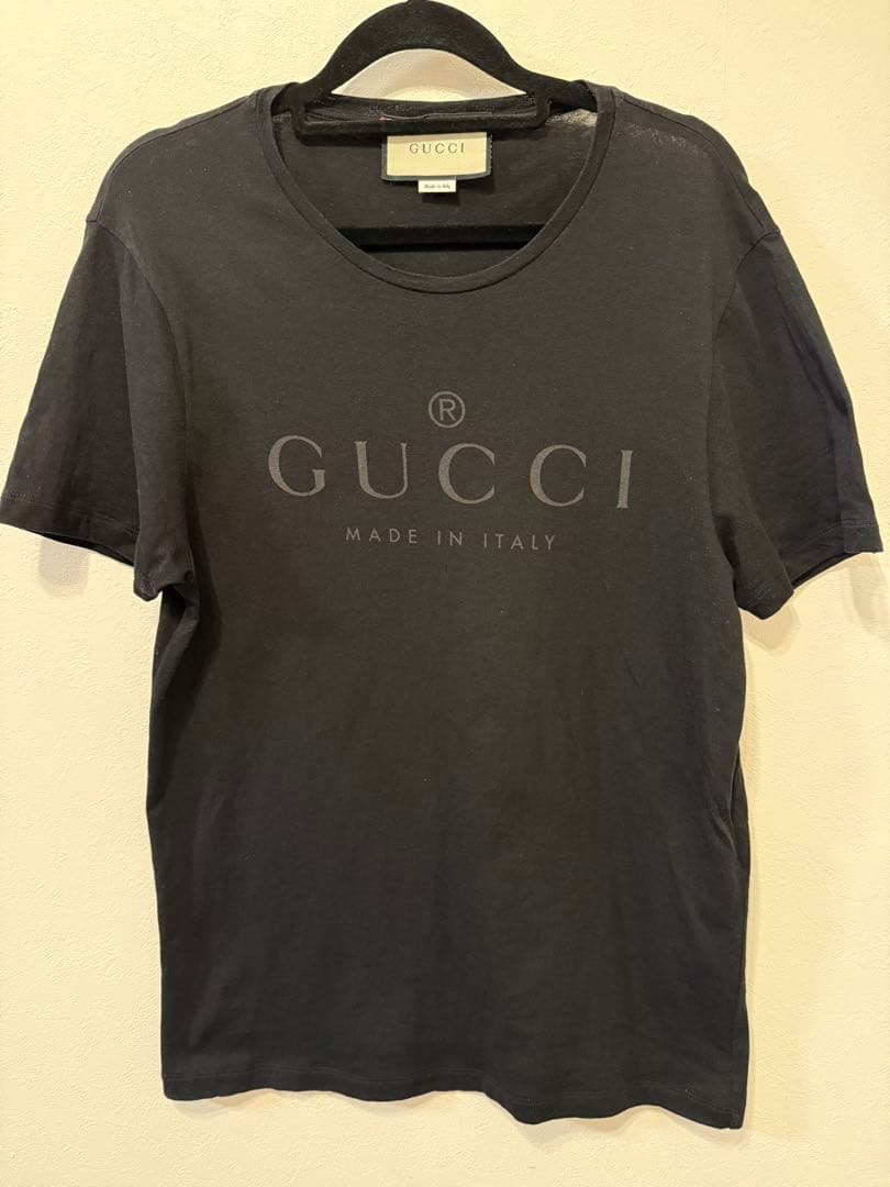 GUCCI グッチ 黒 ロゴTシャツ 正規品 使用感あり