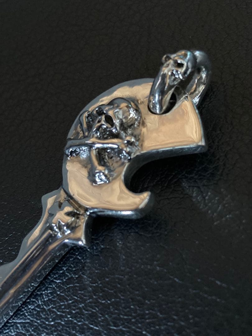 アクセサリー THIRTEEN DESIGNS key pendant skull spade
