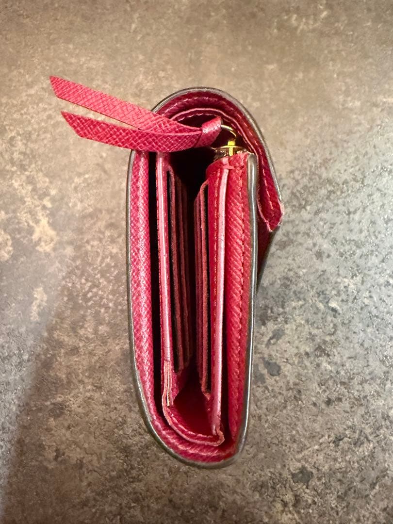 Louis Vuitton モノグラム 三つ折り財布 ヴィクトリーヌ