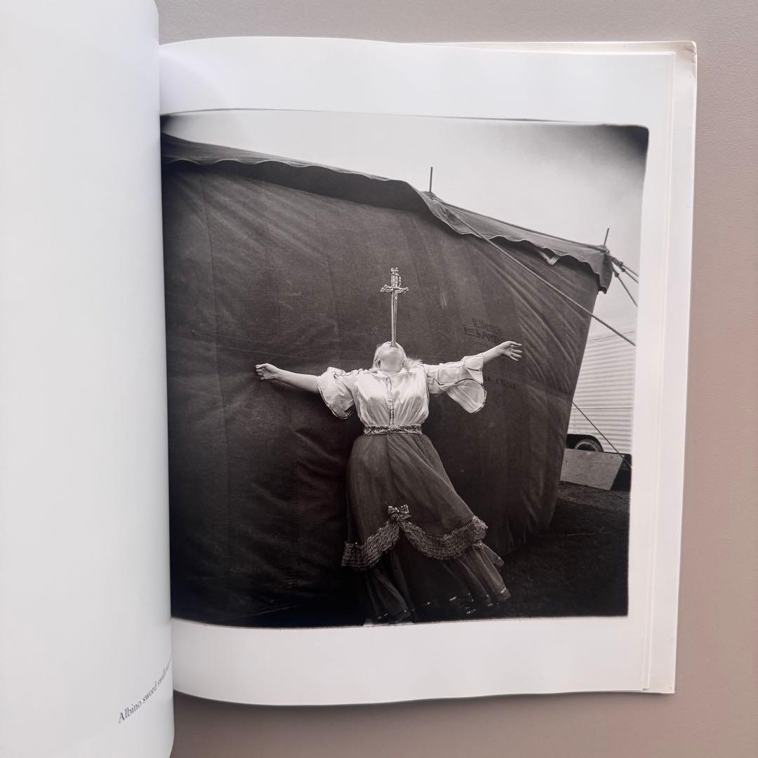 アート・デザイン・音楽 Diane Arbus