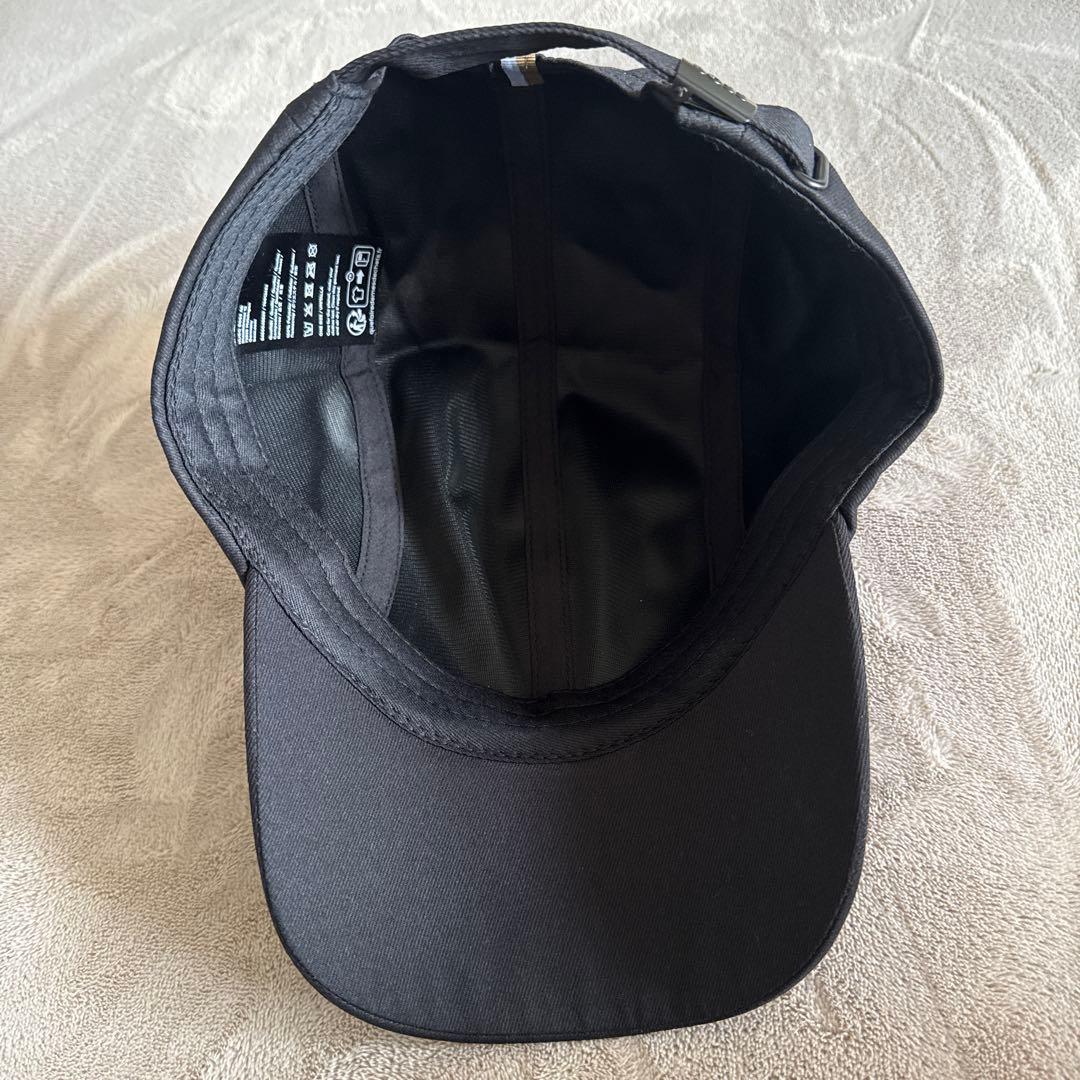 新品未使用◎HUGO BOSS ブラック ベースボールキャップ　ユニセックス　黒