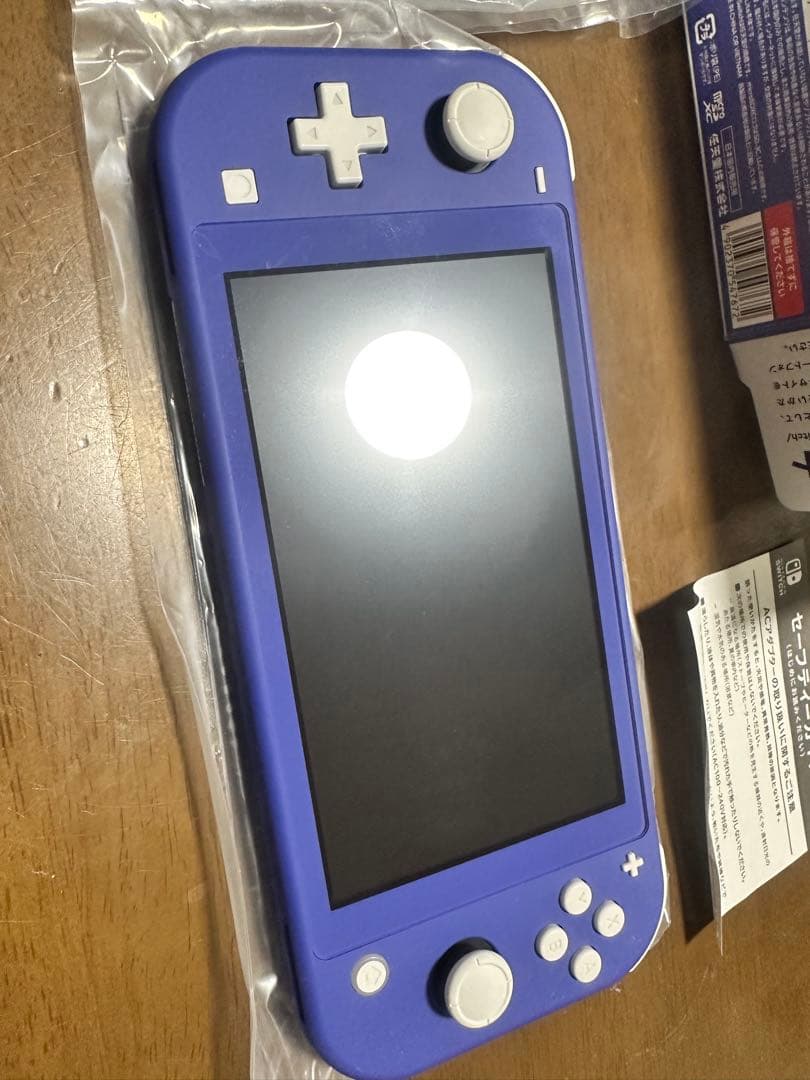 Nintendo Switch Lite パープル 本体