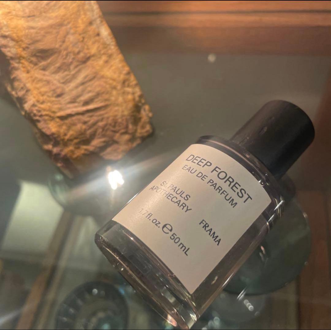 r*t様 DEEP FOREST Eau de Parfum 50mL 8.5割