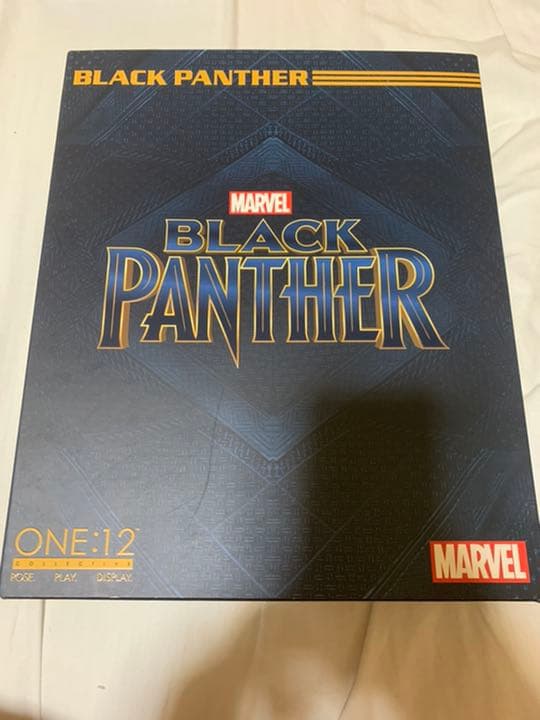 【美品】即発送！mezco one12 ブラックパンサー+玉座セット　おまけ付