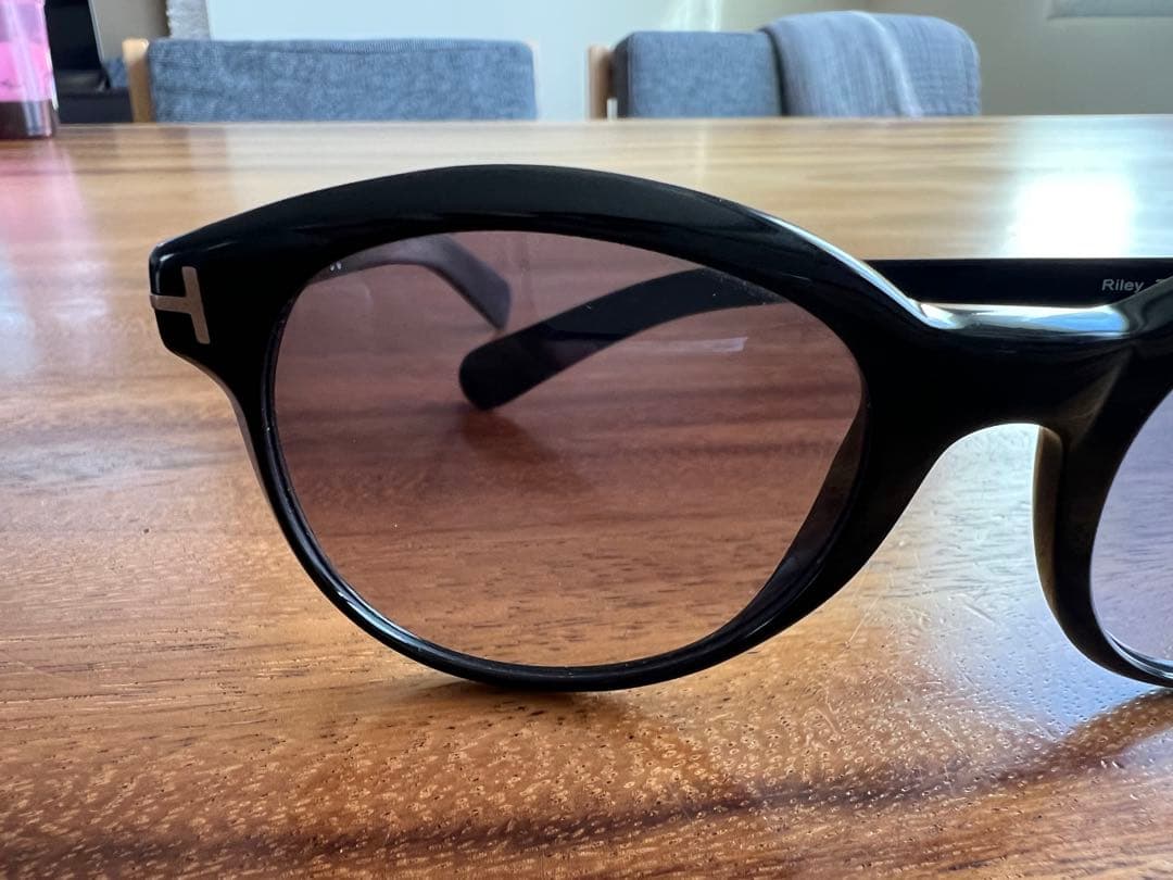 Tom Ford ブラック グラデーション サングラス TF298 01B