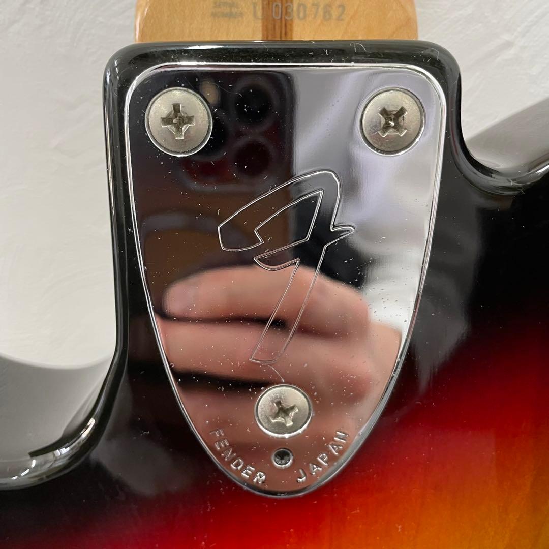 サンバーストカラー　Fender Telecaster Customエレキギター