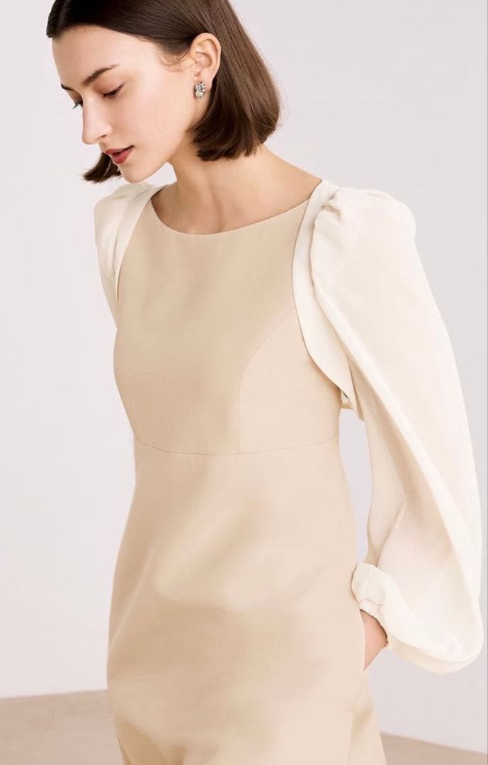 新品未使用品　フォクシーBolero\"Midnight Bell\" 42