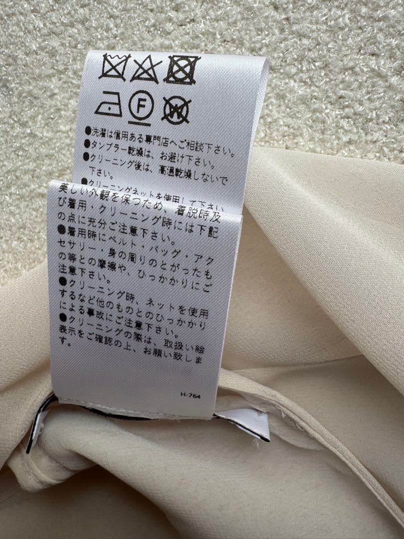 新品未使用品　フォクシーBolero\"Midnight Bell\" 42