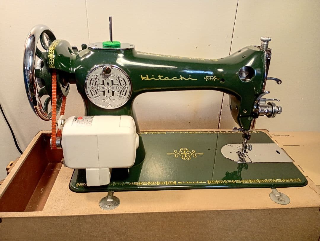 縫えるビンテージミシン　HITACHI　足踏み電動化　超美品