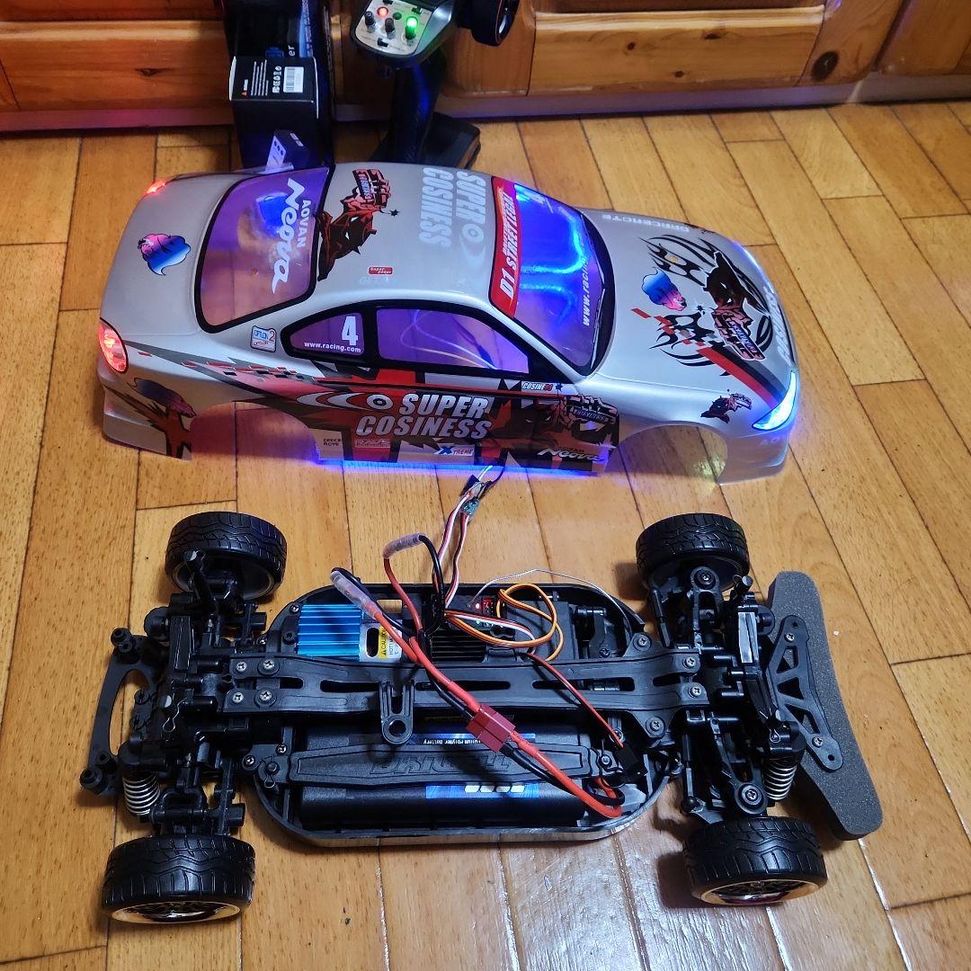 ■専用■　タミヤ ドリフト ラジコン フルセット　TT01　　派手シルビアボディ