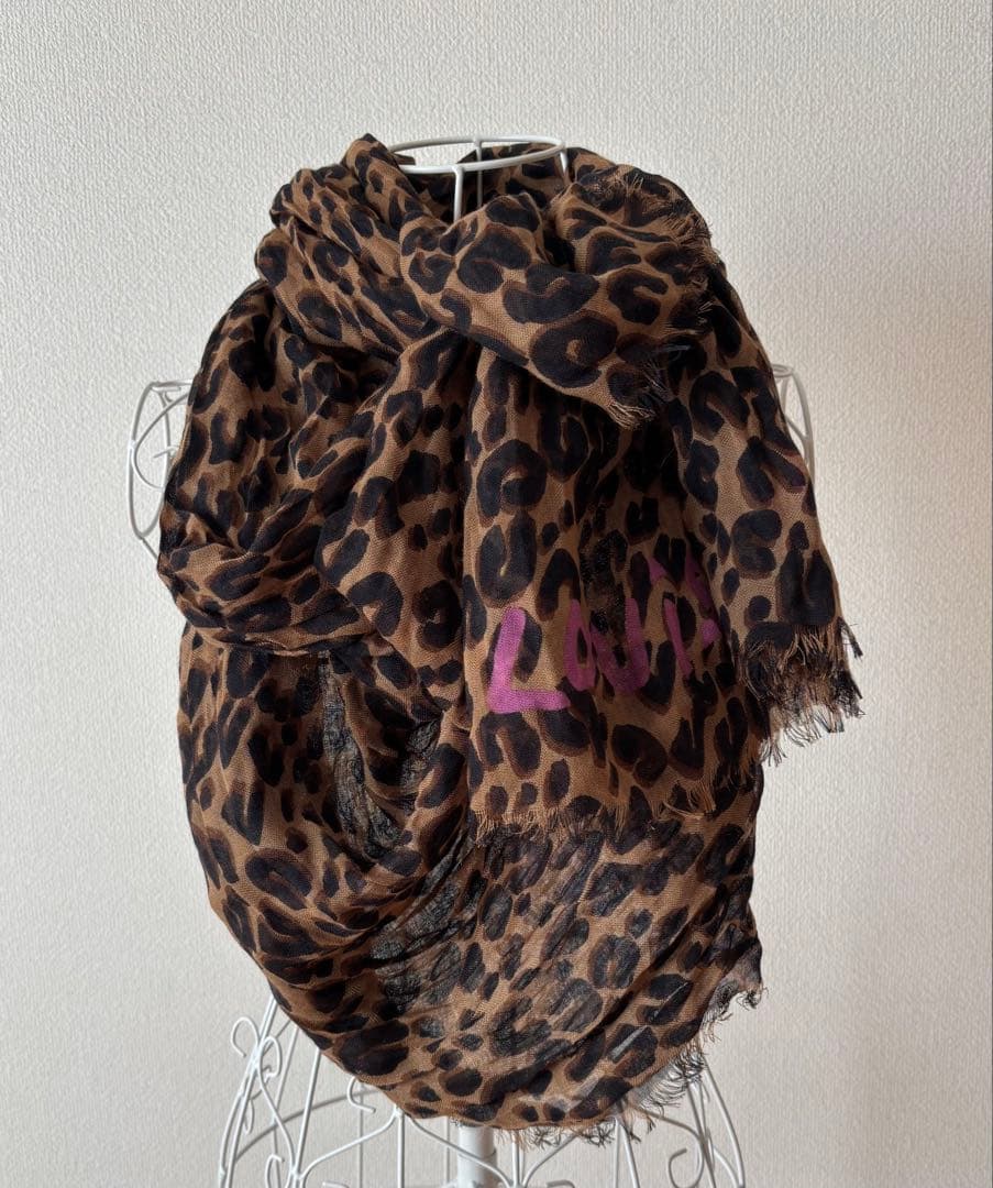 LOUIS VUITTON レオパード柄 ストール